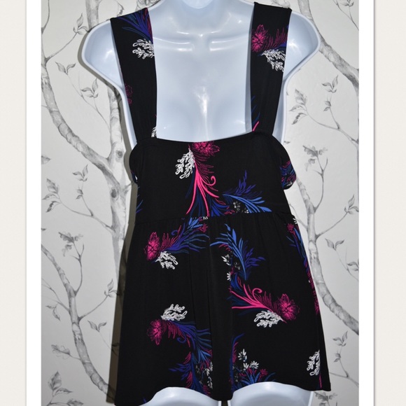 NWT Torrid Black Bouquet Jersey Knit Tank - Picture 5 of 6